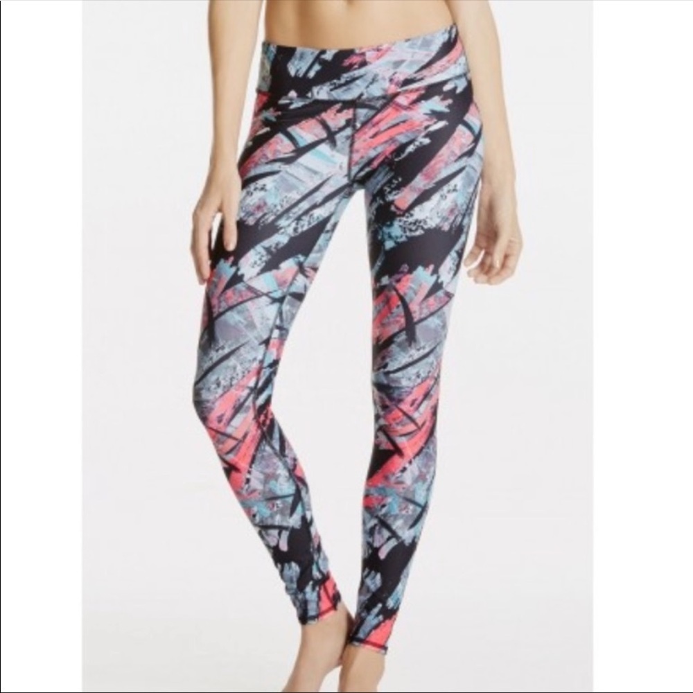 Fabletics Salar Leggings in Goddess Print in Size Small Tall NWT.
